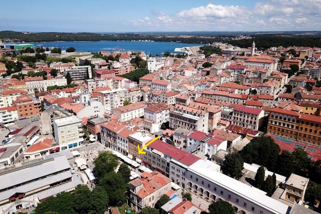 Markaat Apartment Πούλα Εξωτερικό φωτογραφία