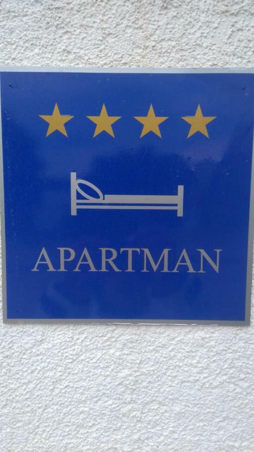 Markaat Apartment Πούλα Εξωτερικό φωτογραφία