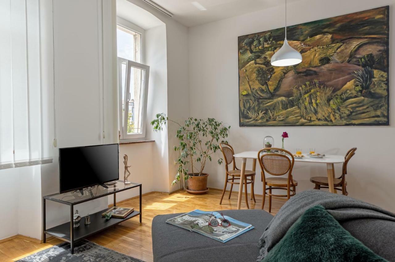 Markaat Apartment Πούλα Εξωτερικό φωτογραφία